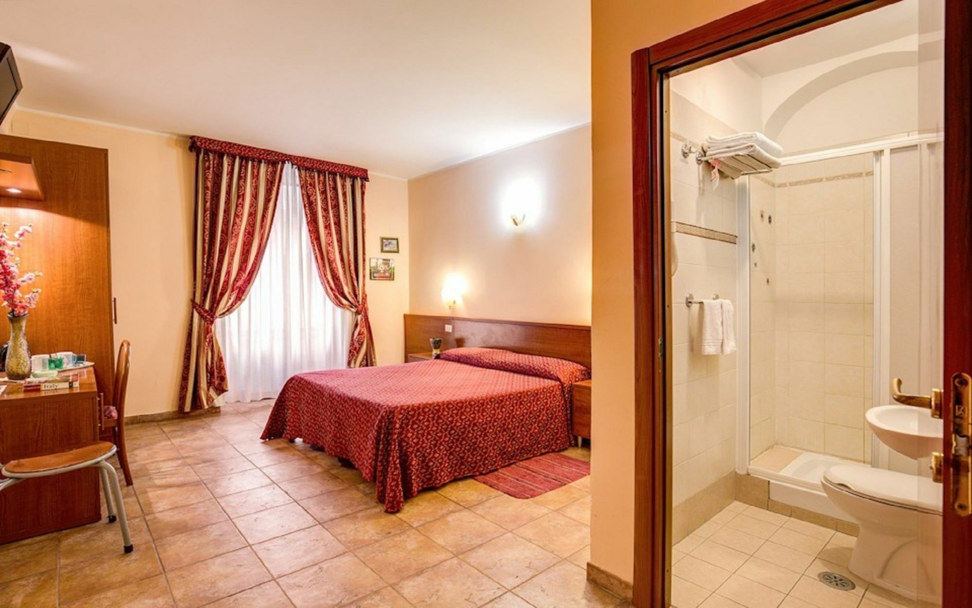 Giovy 2* Rome
